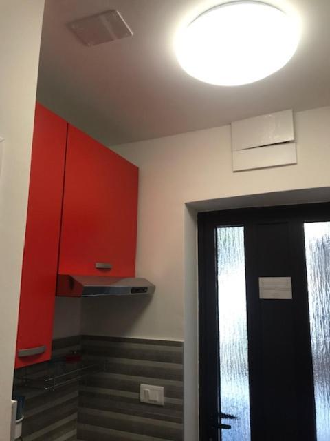 Apartment Mimi, Necujam Bagian luar foto