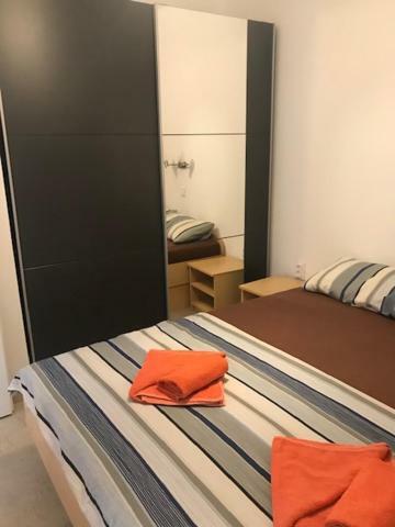 Apartment Mimi, Necujam Bagian luar foto